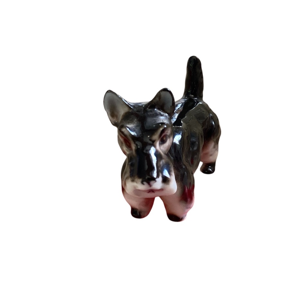 Porcelain mini Scotty dog
